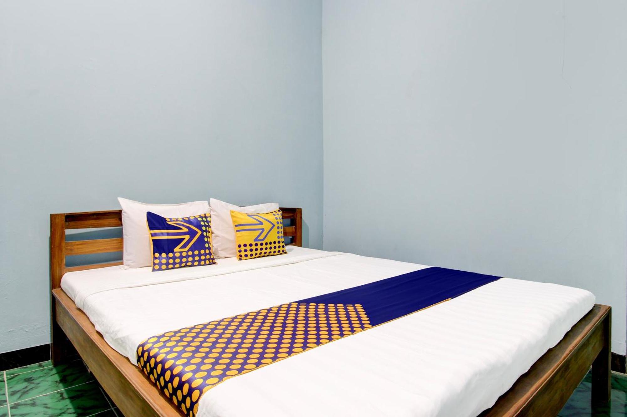 Spot On 94085 Hotel Agung Purwokerto Exterior foto