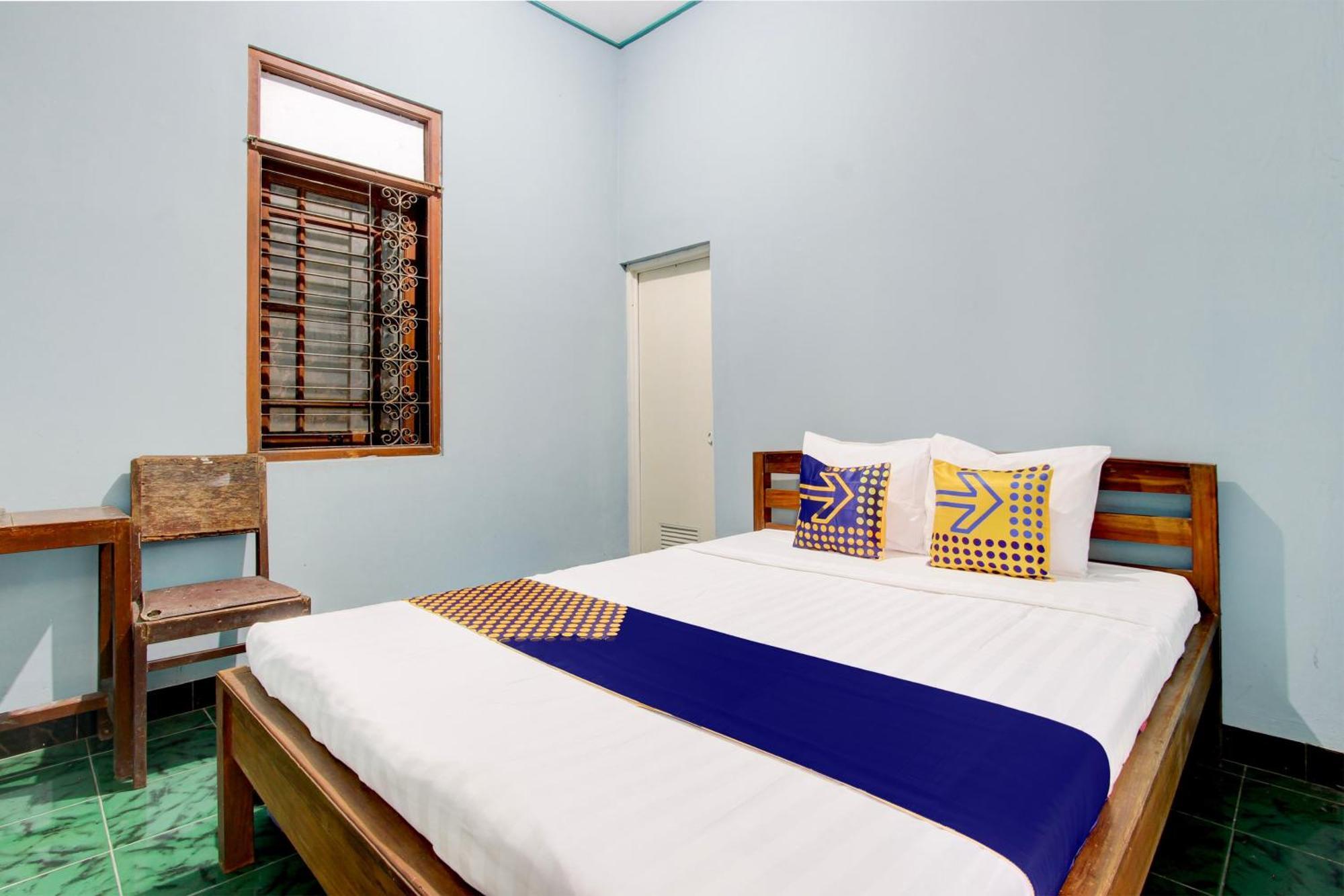 Spot On 94085 Hotel Agung Purwokerto Exterior foto