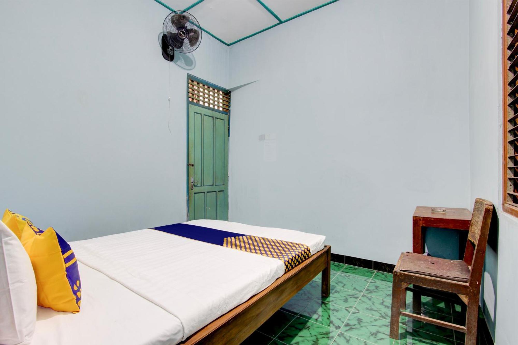 Spot On 94085 Hotel Agung Purwokerto Exterior foto