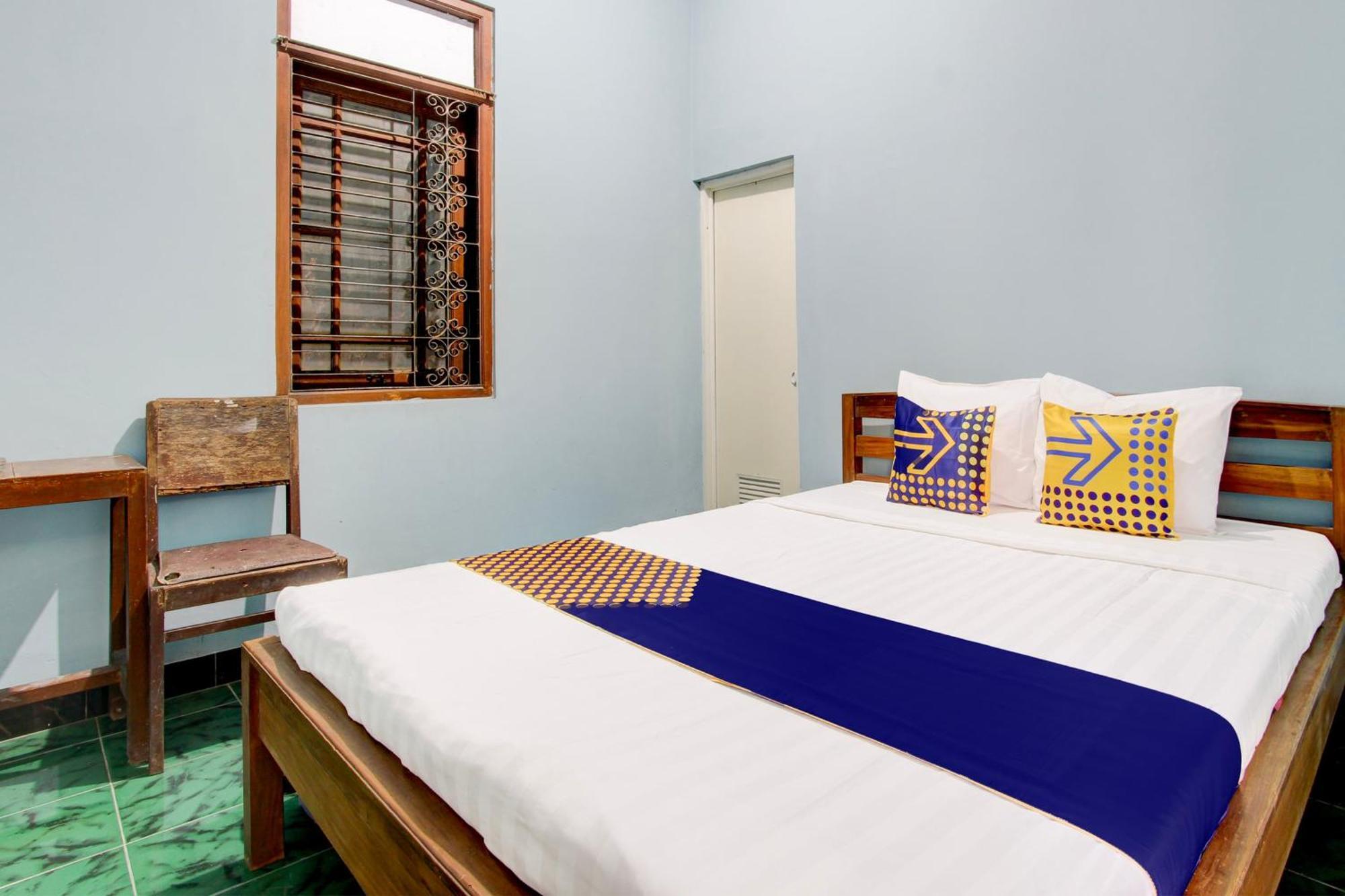 Spot On 94085 Hotel Agung Purwokerto Exterior foto
